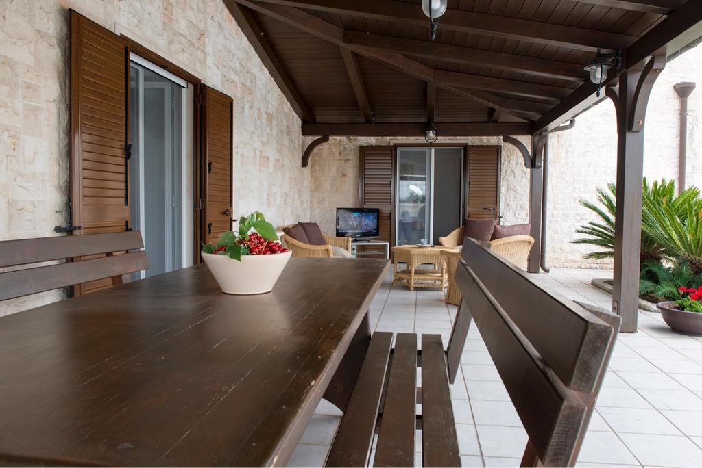 Villa Franca ノーチ エクステリア 写真